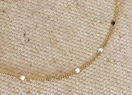 Gold Curb Chain with Pressed Details